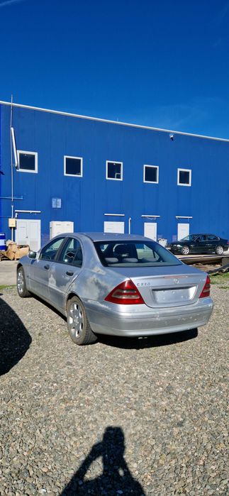Mercedes C220 CDI W203 НА ЧАСТИ