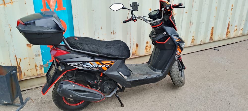 Продам мопед самураи