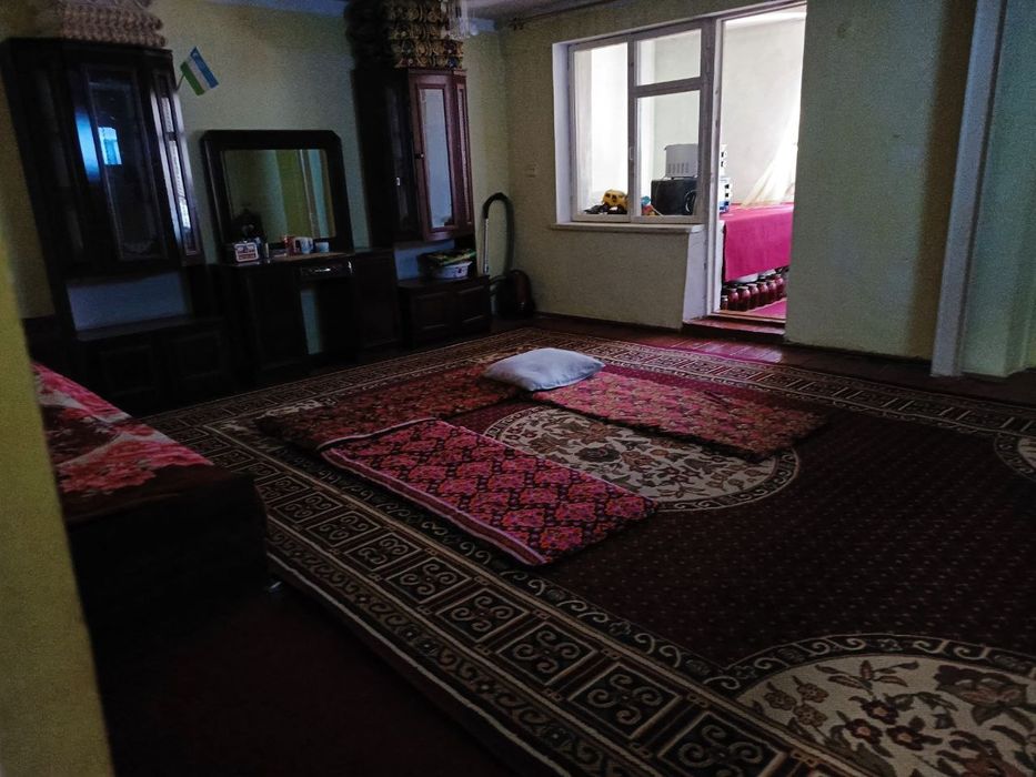 Уй Сотилади 3хонали