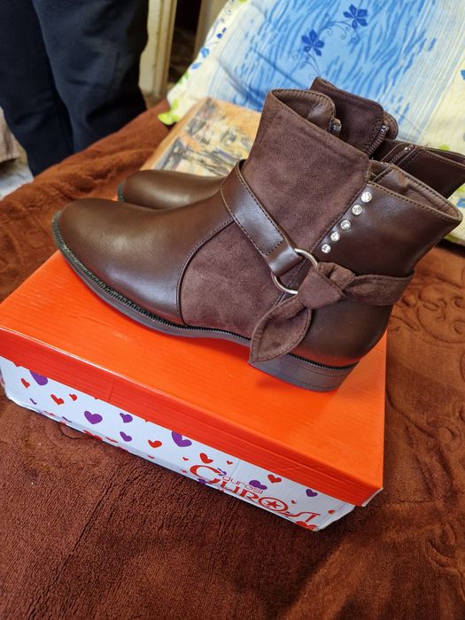 Ghetute iarna noi marimea 39