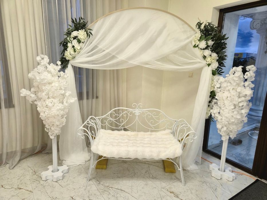 Cort evenimente / corturi evenimente / decoratiuni evenimente