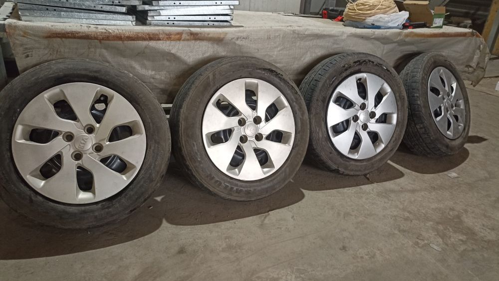 Продам диски штампы с летней резиной