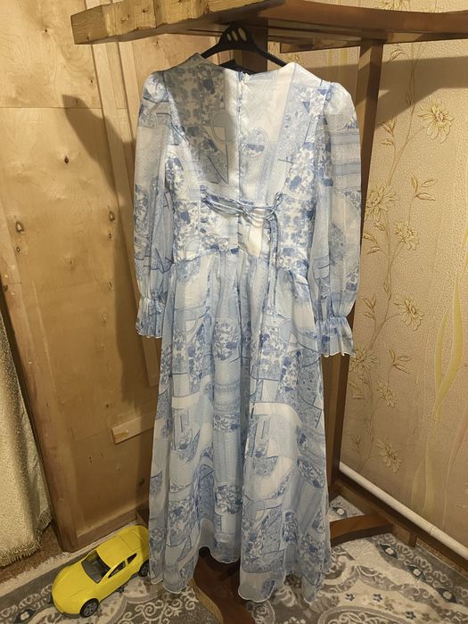 Көйлек сатылады!