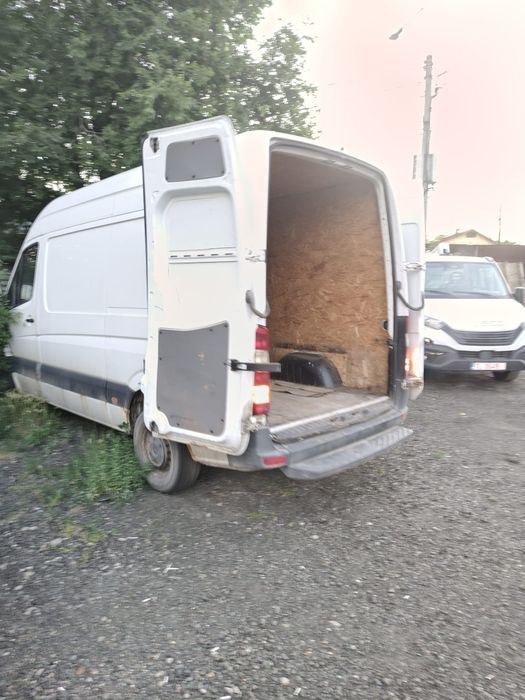 Vând duba mercedes sprinter