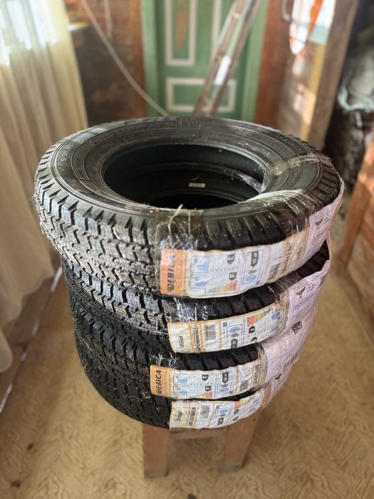 Vand cauciucuri noi M+S 135/80/ R12