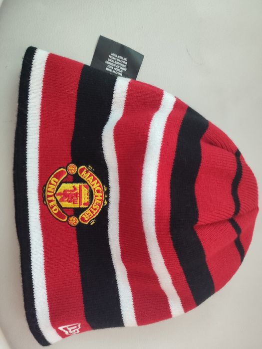 Чисто нова зимна шапка , Manchester United New Era