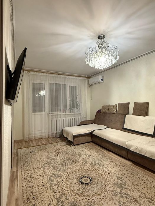Продам квартиру, 4-х комнатную