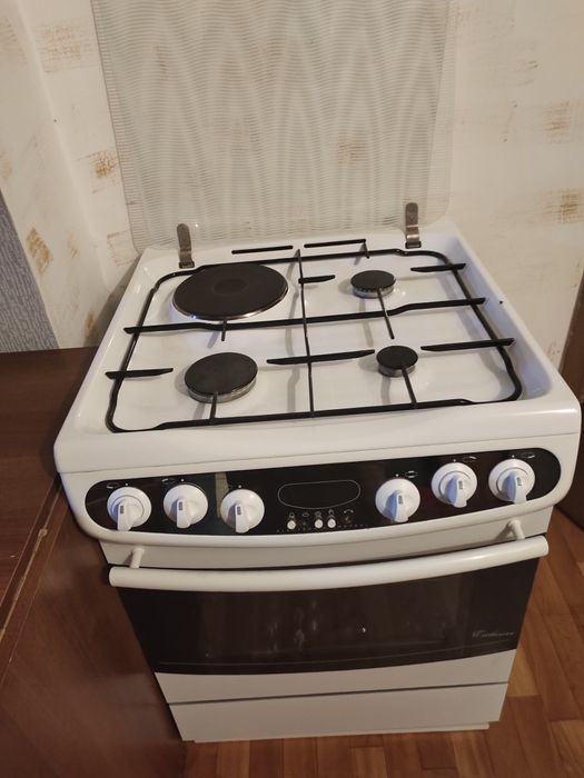 Продам газ плиту