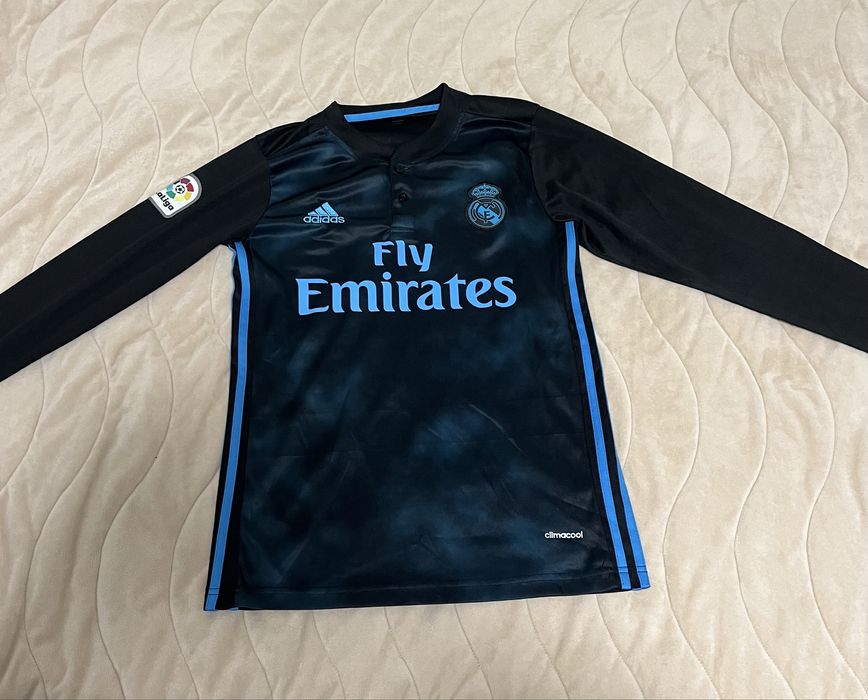 Нова мешка Nike + подарък екип Реал Мадрид и скъпи калци Nike/Adidas