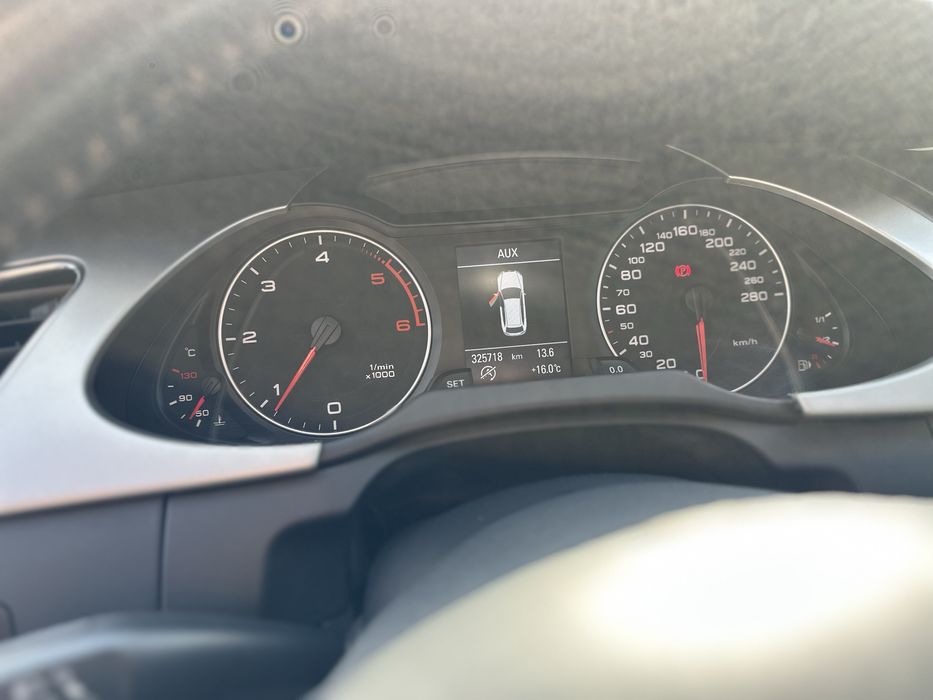 Vand Audi a4 b8 2011