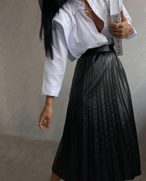 Кожени поли