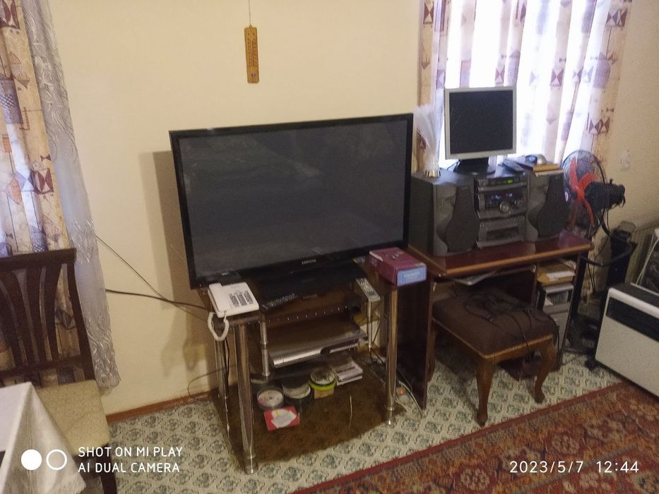 Домик кирп в Яшнабад рай 3 уровня,со всеми коммуникациями, есть сауна.