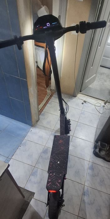 Kukirin G2 Castam.