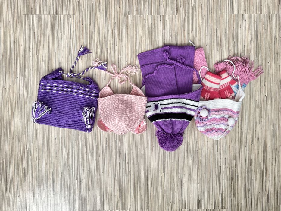 Детские шапочки и варежки