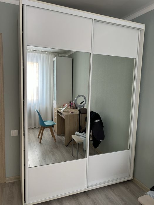 Продам Шкаф-купе