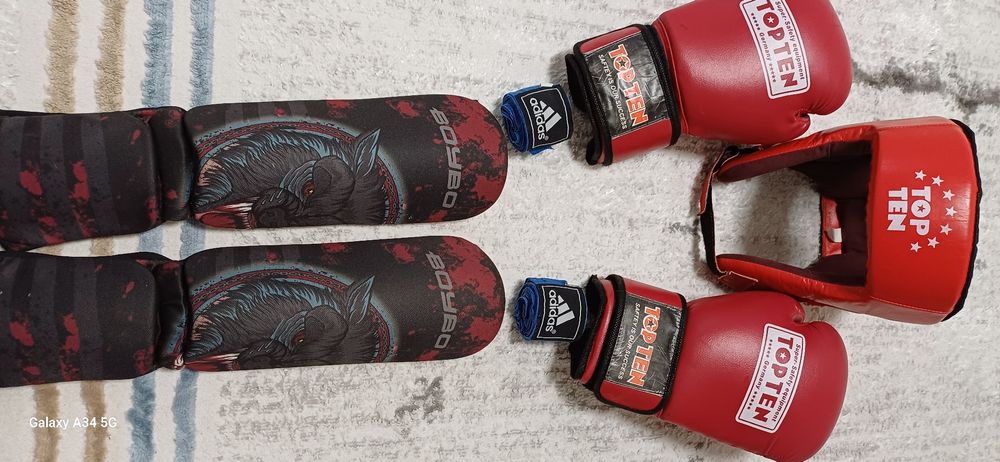 Продам комплект формы