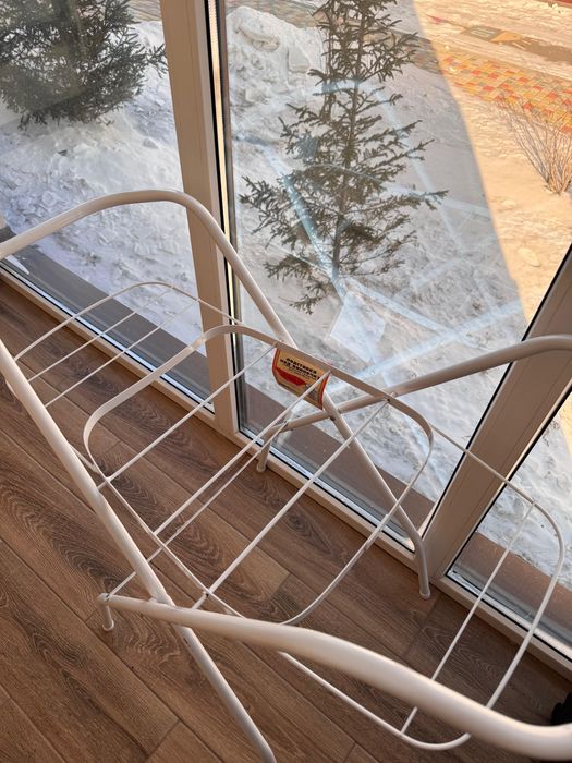 Подставку под ванную