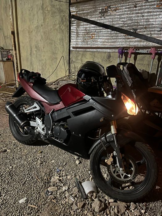 Мотоцикл Espanica 250 куб есть обмен на айфон 17 про