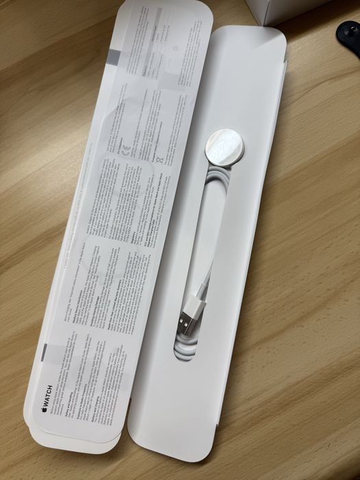 Продавам apple watch series 3