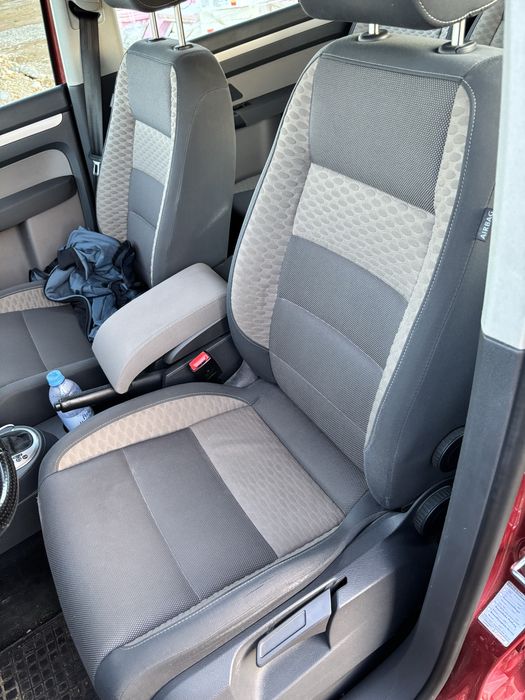 Volkswagen Cross Touran automat