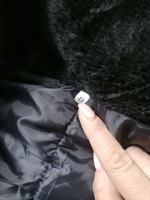 Продам тёплую спец одежду срочно