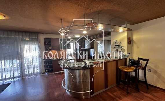 Продава се Многостаен апартамент в Велико Търново, Център - 199 кв.м за 2086 €/кв.м - Снимка #1