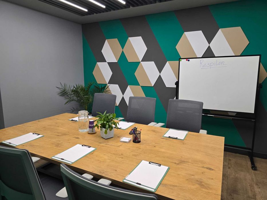 готовый офис с ремонтом в БЦ в формате коворкинга 24/7 в