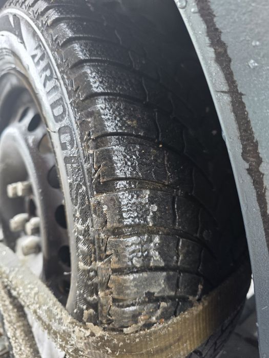 Зимни гуми Bridgestone 205 55 16