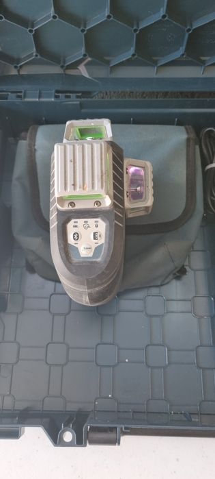 Laser BOSCH GLL 3-80 CG Linii Verzii