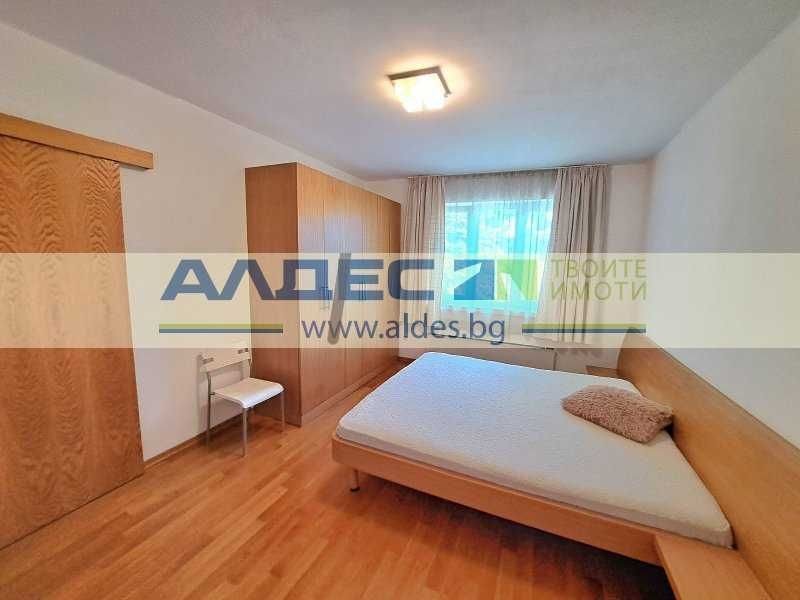 Продава се Тристаен апартамент в София, Център - 84 кв.м за 5000 €/кв.м - Снимка #13