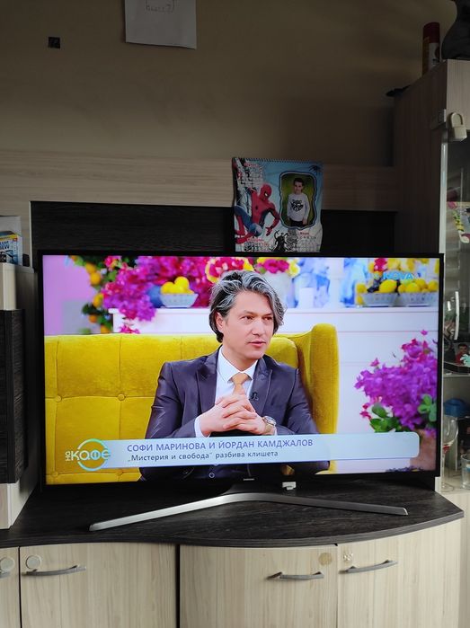 Смарт Телевизор Samsung 50 инча Ultra HD 4K