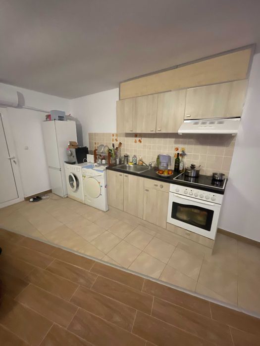 Давам за краткосрочен наем малка самостоятелна къща в Regenstauf-93128