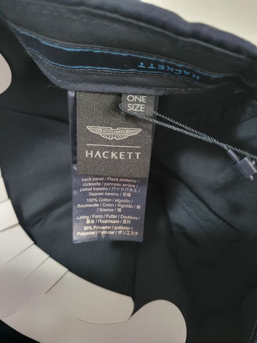 Sapca noua cu eticheta originala ASTON MARTIN