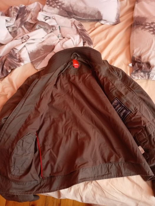 Мъжко яке за носене.