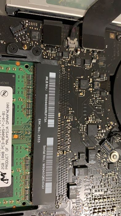 Dezmembrez Macbook Pro 15" functional