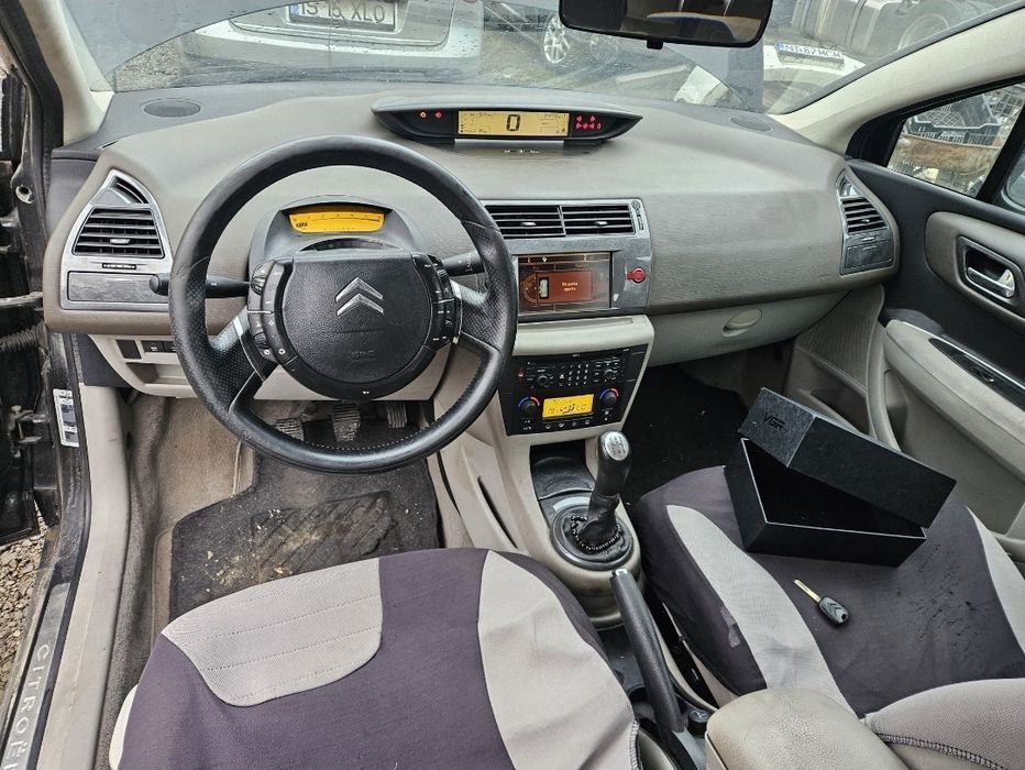 Interior Citroen C4 2004-2008