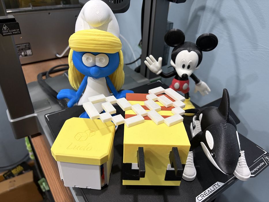 Различни 3D принтирани фигурки  / 5€–12€