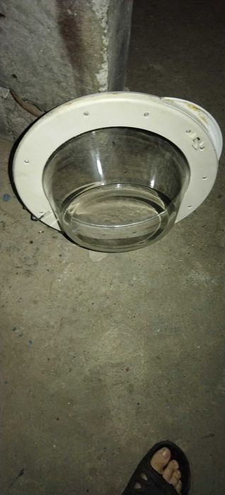 Продавам люк за пералня