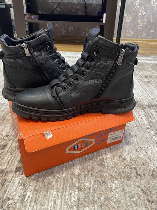 Ботинки зима на подростка 40 разм