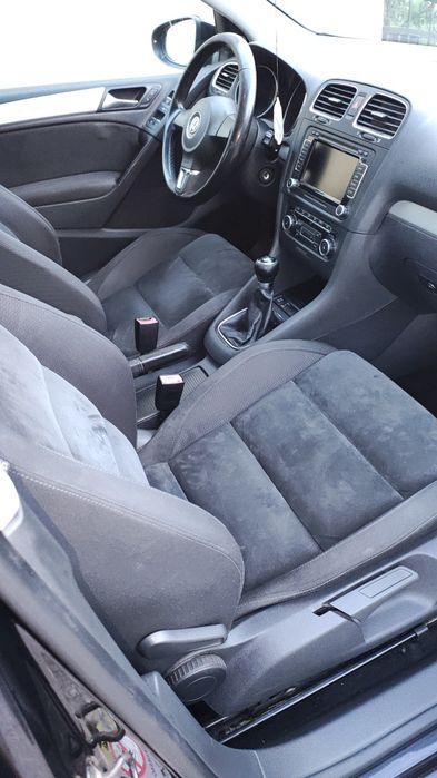 VW Golf 6 Highline 1.4 TSI (160 CP)