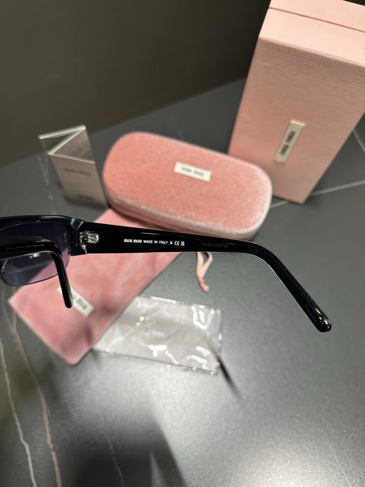 Слънчеви очила Miu Miu