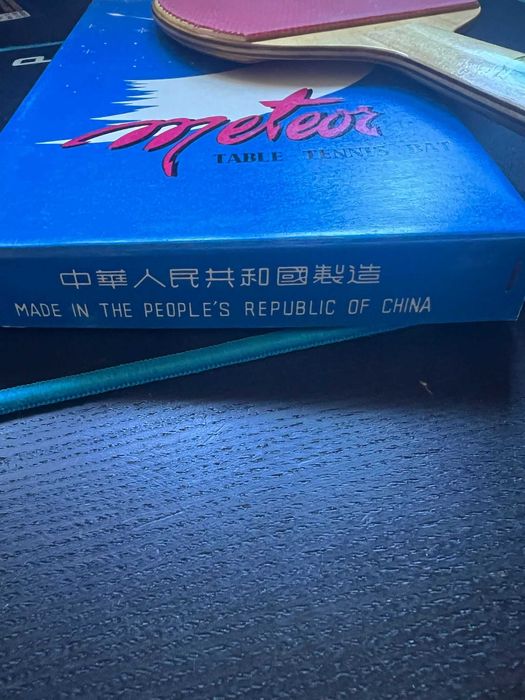 Paleta tenis de masa Meteor anii 80 noua in cutie