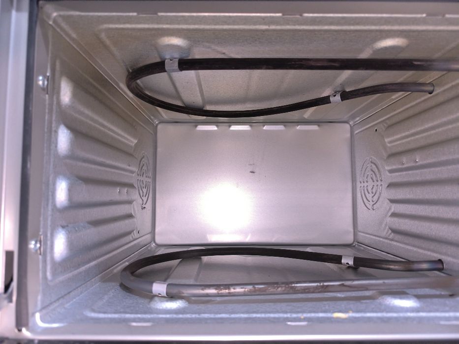 Продам духовку sencer