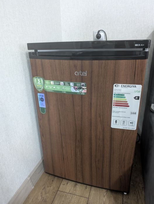 Холодильник Artel HS-137 RN