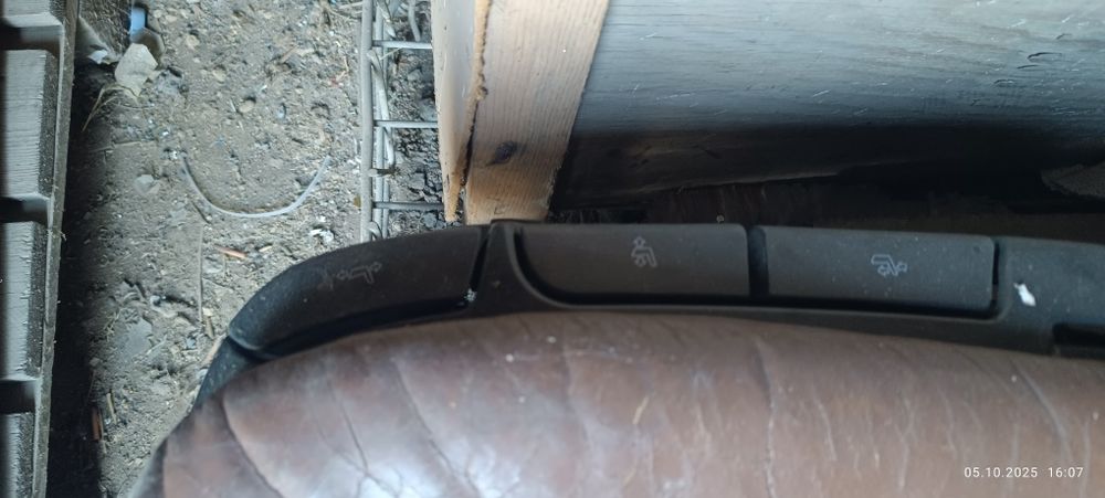 Седенье БМВ  кожаные