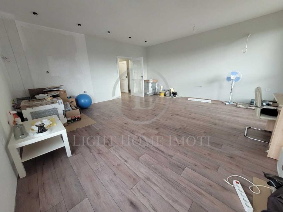 Реф. 597 Тристаен апартамент / До ключ / Гребна база