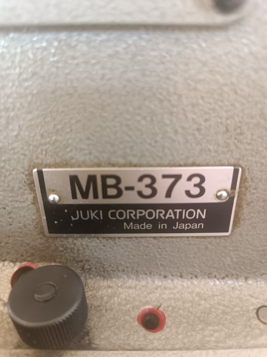 Пуговичная машинка