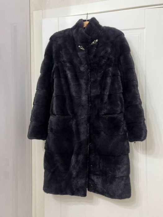 Продам норковую шубу