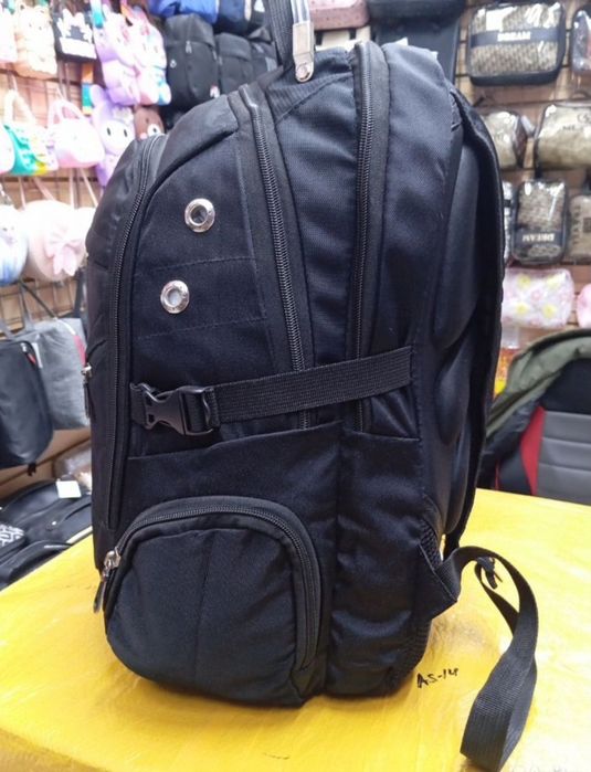Отличный школьный рюкзак