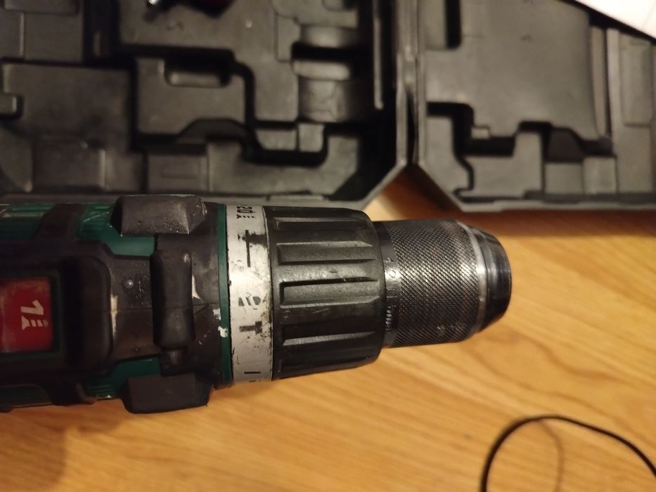 Autofiletanta Parkside cu percuție 20v